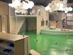 -涨巢·潮玩水疗局