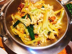 -隔壁老王·家常云南菜(花巷店)