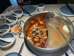 -左庭右院鲜牛肉火锅(浦江欢乐颂店)