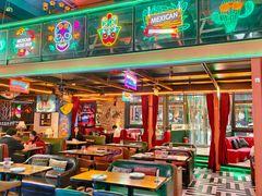 -Famous肥猫墨西哥音乐餐吧(五棵松华熙LIVE店)