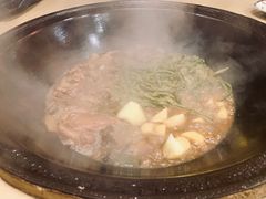 -万里闯关东铁锅炖菜馆(高新旗舰店)