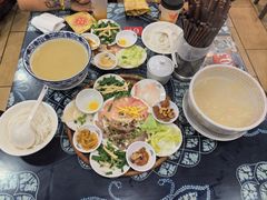 -桥香园云南过桥米线(金马碧鸡店)