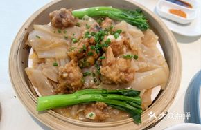 Steamed Spare Ribs with Fermented Black Bean and Chencun Rice Noodles