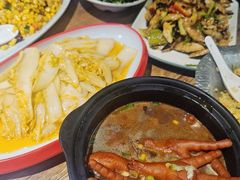 -叶派龙虾•招牌香辣蟹·海鲜(中海国际店)