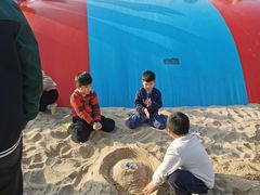 -季高兔窝窝亲子园(上海薰衣草公园店)