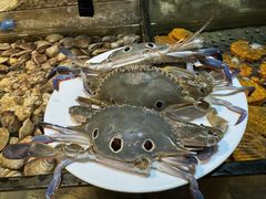 -领鲜活海鲜榴莲自助火锅(东门店)