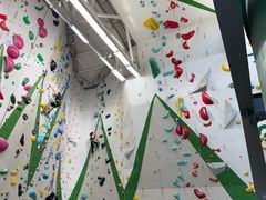 -绿壁虎攀岩基地(Tcar店)