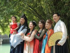 -汉仪华裳汉服旗袍·摄影写真馆(乌镇西栅店)