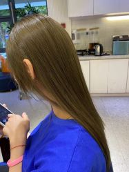 -PE SALON