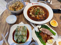 -食悦天美食广场(西安CityOn熙地港购物中心店)