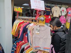-广州白马服装市场