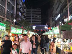 -正宁路小吃夜市