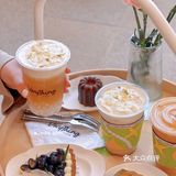 想不到人挤人的海天公园有这么chill的cafe