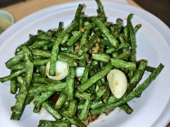 -吕氏疙瘩汤·新派鲁菜(芝罘万达店)