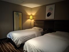 -怡华威斯达酒店(重庆医科大学附属儿童医院店)