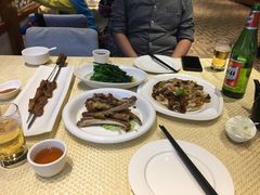 -巴扎美食·新疆菜·西域歌舞表演餐厅(新疆大厦店)