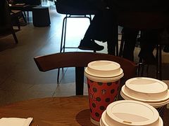 -星巴克臻选(广州好世界广场店)