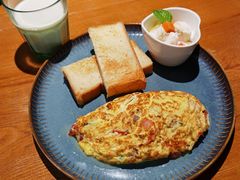 -JINNS锦时 steak&pizza(浸信会礼拜堂旧址店)