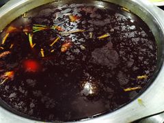 -冯记香辣兔火锅(茶店子总店)