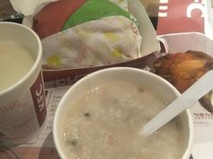 -肯德基(湾畔店)
