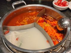 -周师兄大刀腰片火锅(洪崖洞旗舰店)
