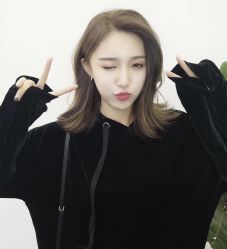 -INSTYLE·SALON