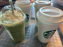 -星巴克(七宝领展广场1F店)