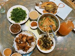 -岩保农家乐