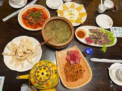 -吉祥圣雪藏餐