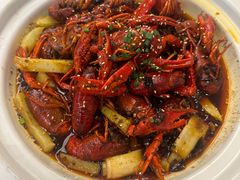 -肥肥虾庄·金牌油焖大虾(东湖欢乐谷店)