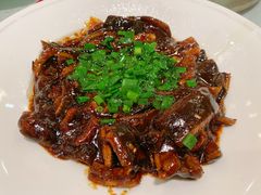 -梅龙镇酒家(南京西路总店)