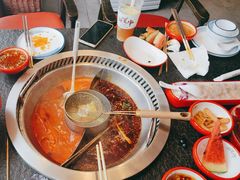 -醉董牛川派鲜肉自选火锅(烟台店)