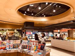 -诚品(信义店)