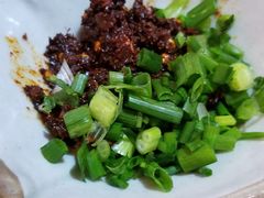 -野山舂·贵州现舂酸汤火锅(鸿通城店)