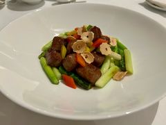 沙姜脆蒜M9和牛-宝丽轩中餐厅BAOLIXUAN