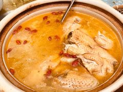 本鸡煲-春娟茶楼·地道农家菜(梅家坞店)