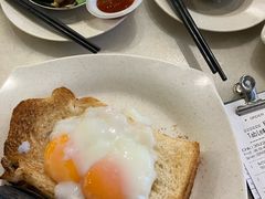 半生熟蛋三文治-何九海南茶店(鬼仔巷店)