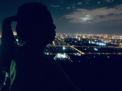 -鬼笑石后山停车场