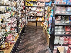 -酷乐潮玩(城西银泰城店)