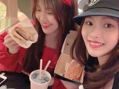 -麦当劳(沙河店)