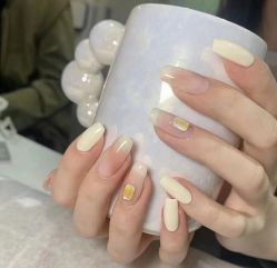 -悦指间美甲美睫