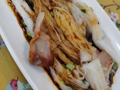 猪肉肠粉加蛋-芳姨广东砂锅粥(张庄路店)