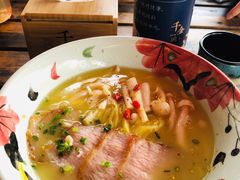 金桂花雕鸡汤面-千金一碗·宝岛一村(韩国街店)