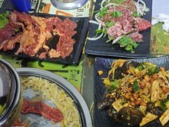 -牛牛牛酸菜煎肉店(望云寺路店)