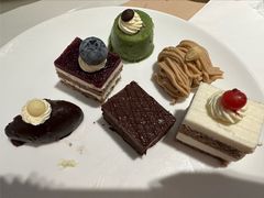 -晶丽香榭自助餐(南京大饭店)