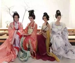 -盘子女人坊生日照·摄影馆(华强店)