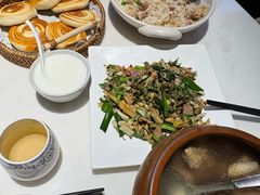 -怡得饭庄·30年老店·宋大妈昆明菜