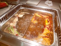 菌汤红油鸳鸯锅-渡娘火锅(大兴大悦春风里店)