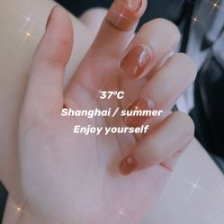 -吉吉靓甲美睫