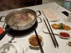 -八合里潮汕鲜牛肉火锅(上海汇智广场店)